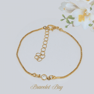 Arya - Delicate Gold Box Chain Bracelet with Glass Bead – Adjustable 17.5+5cm Lightweight Minimalist Jewellery
